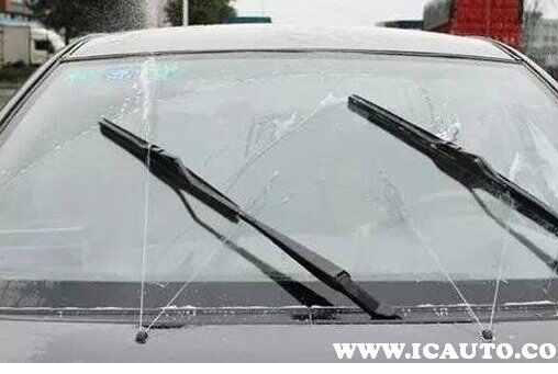 长安悦翔玻璃水怎么加？悦翔玻璃水加注位置及容量