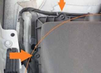 雪佛兰迈锐宝xl更换空气滤芯教程，迈锐宝xl空气滤芯多久更换