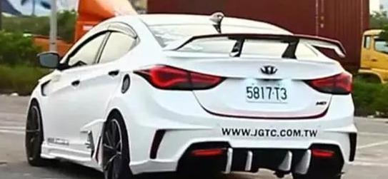 现代朗动大尾翼改装图片，朗动大尾翼安装视频