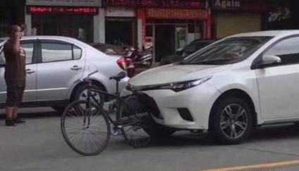 车撞人怎么走保险？你该怎么报案