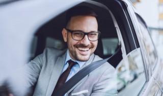 汽车脚垫怎么清洗 汽车脚垫如何清洗