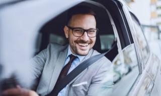 汽车有油烟怎么清洗 汽车有油烟如何清洗